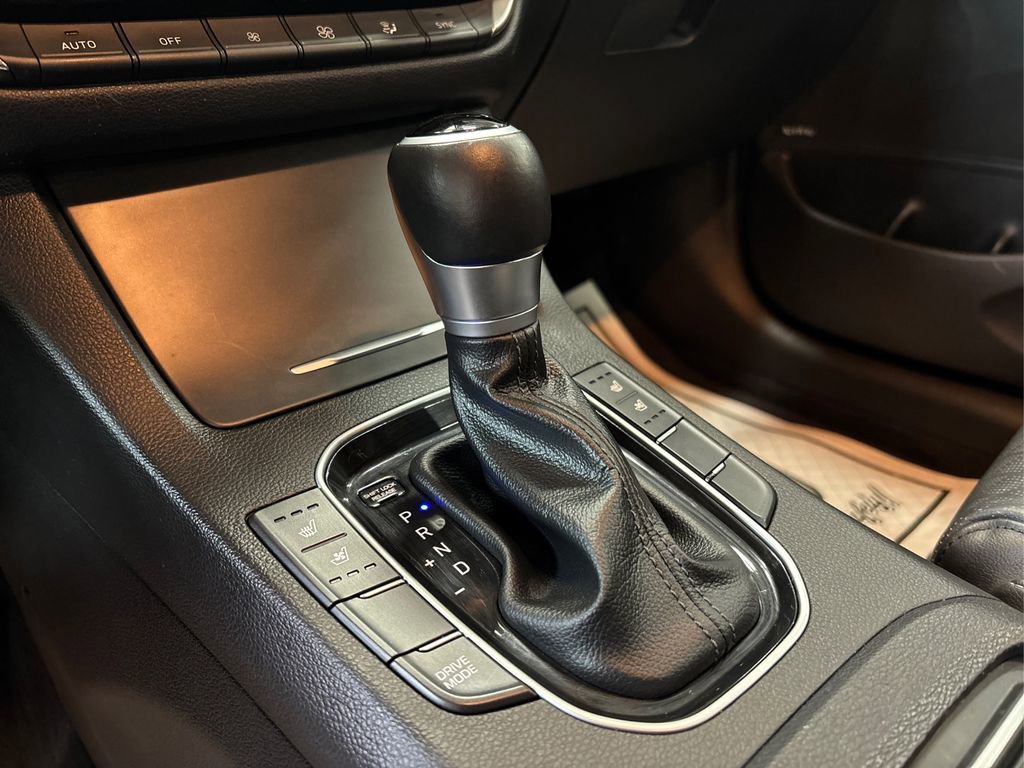 Used 2018 Hyundai Elantra GT w/ Tech Package 03 image 26