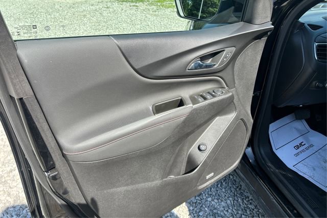 Used 2024 Chevrolet Equinox RS w/ RS Leather Package AWD/4WD image 20