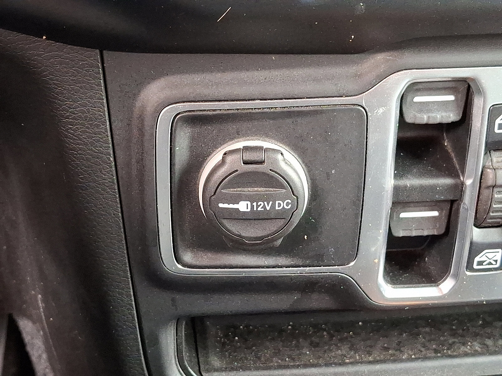 Used 2020 Jeep Wrangler Unlimited Sport S image 25