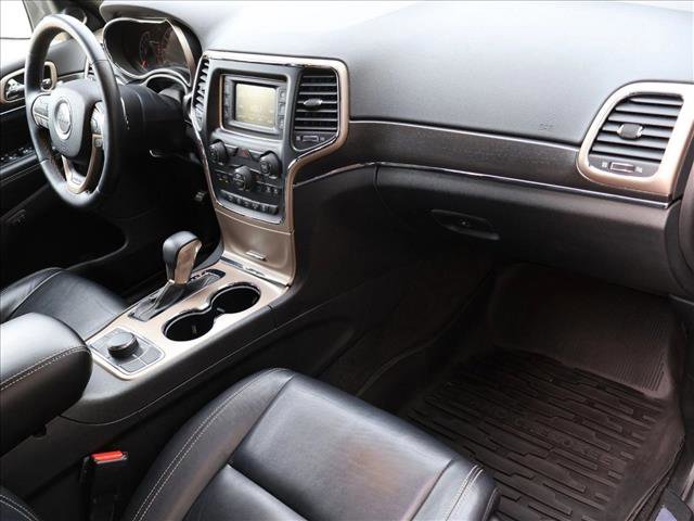 Used 2017 Jeep Grand Cherokee Limited AWD/4WD image 27