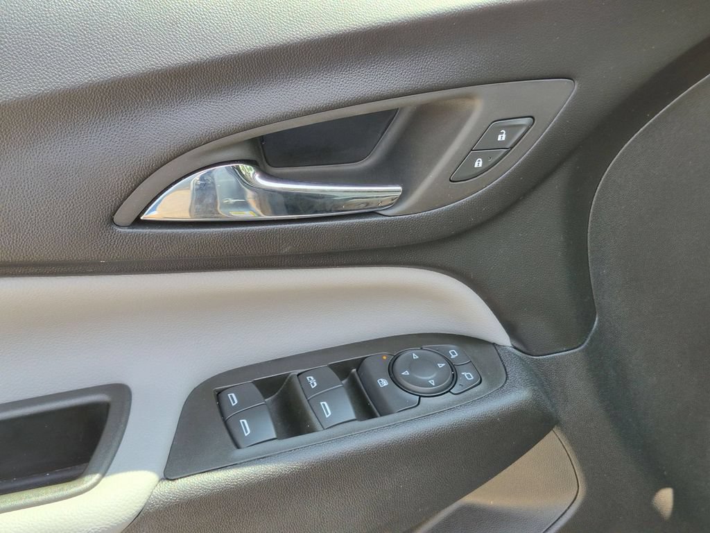 Used 2024 Chevrolet Equinox LS w/ LS Convenience Package AWD/4WD image 11