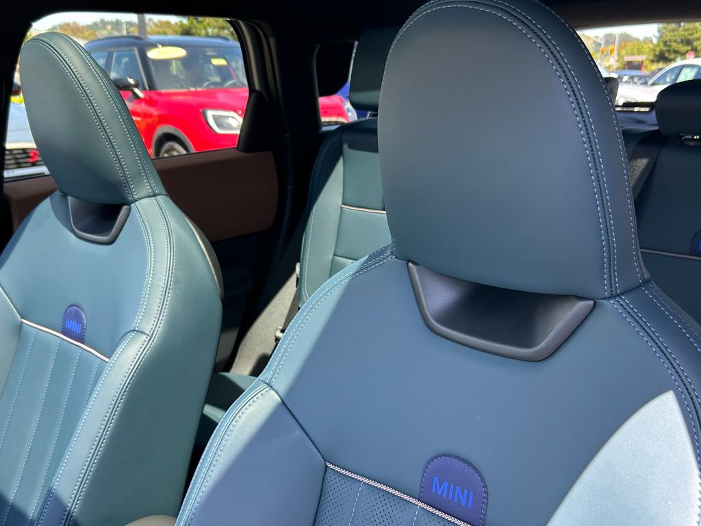 Used 2025 MINI Cooper Countryman S w/ Comfort Package Max AWD/4WD image 14