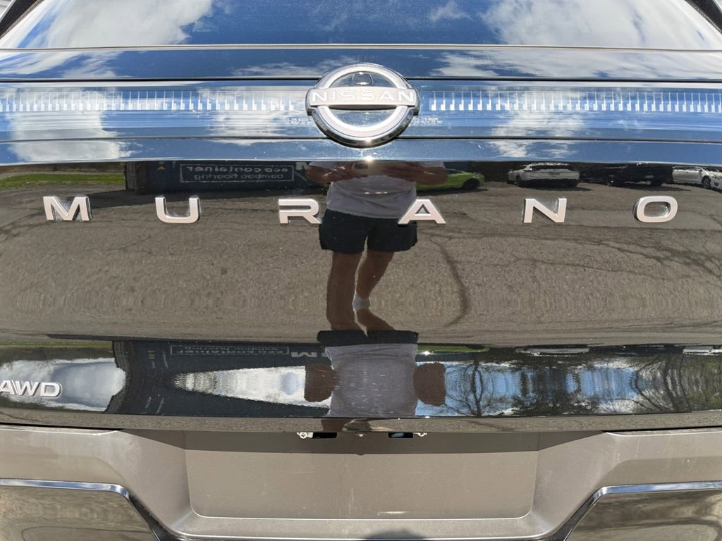 Certified 2025 Nissan Murano SV image 17