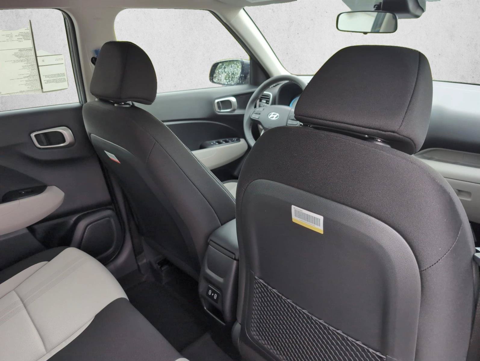New 2026 Hyundai Venue SEL FWD image 26