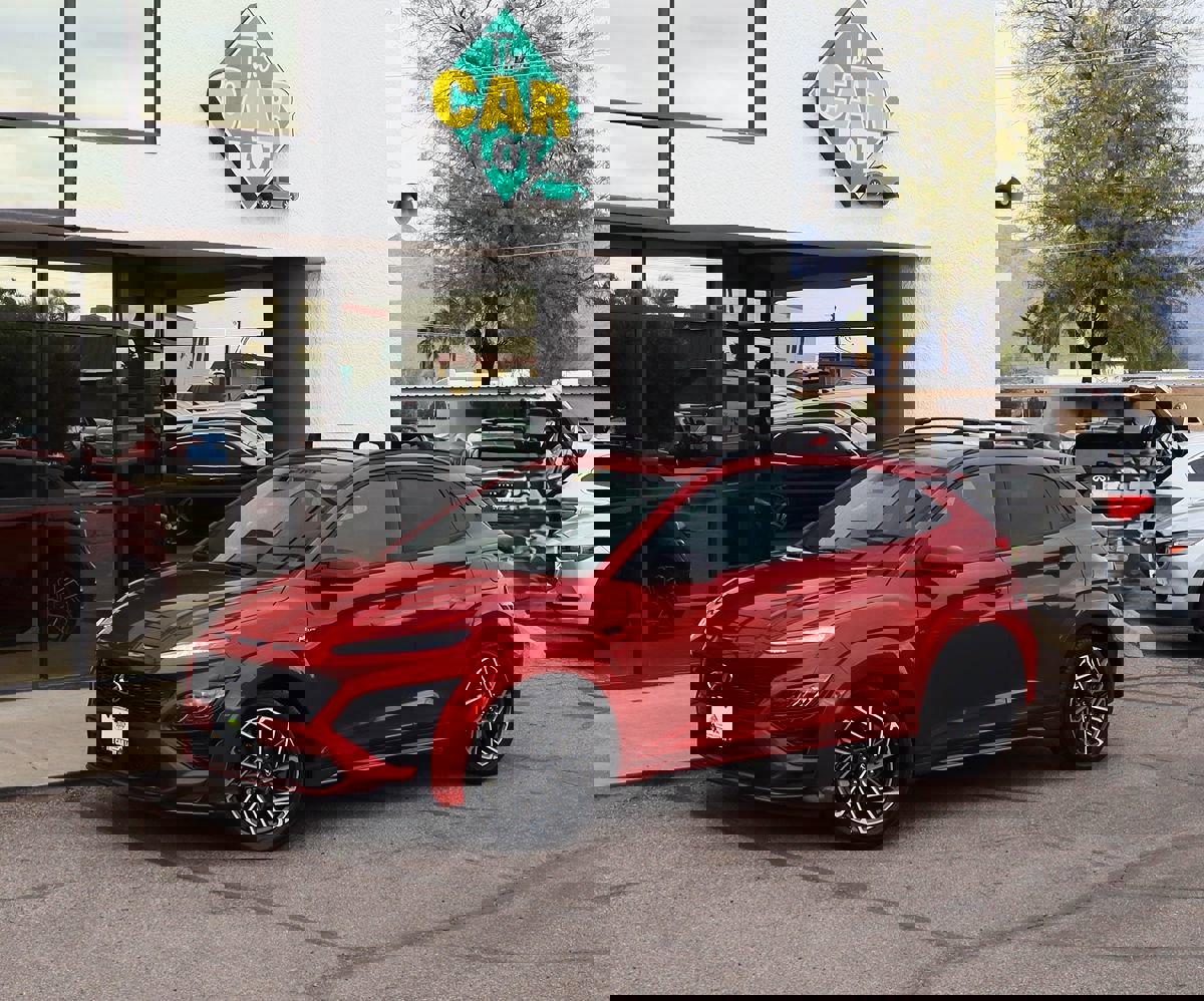 Used 2022 Hyundai Kona N Line w/ Tech Package image 3