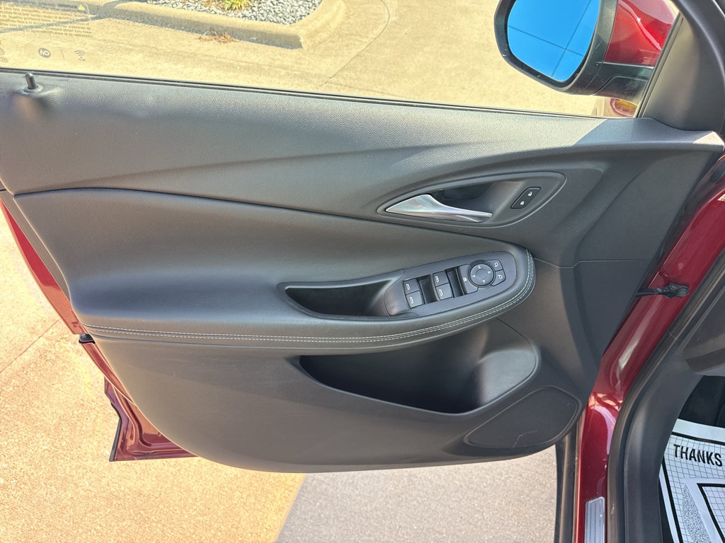 Used 2023 Buick Encore GX Select FWD image 12