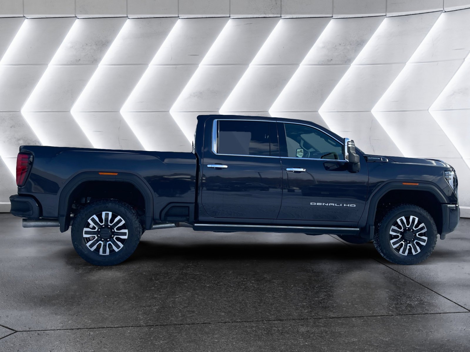 New 2026 GMC Sierra 3500 Denali Ultimate image 7