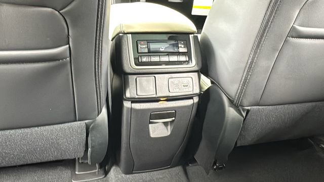 New 2026 Subaru Ascent Limited image 37