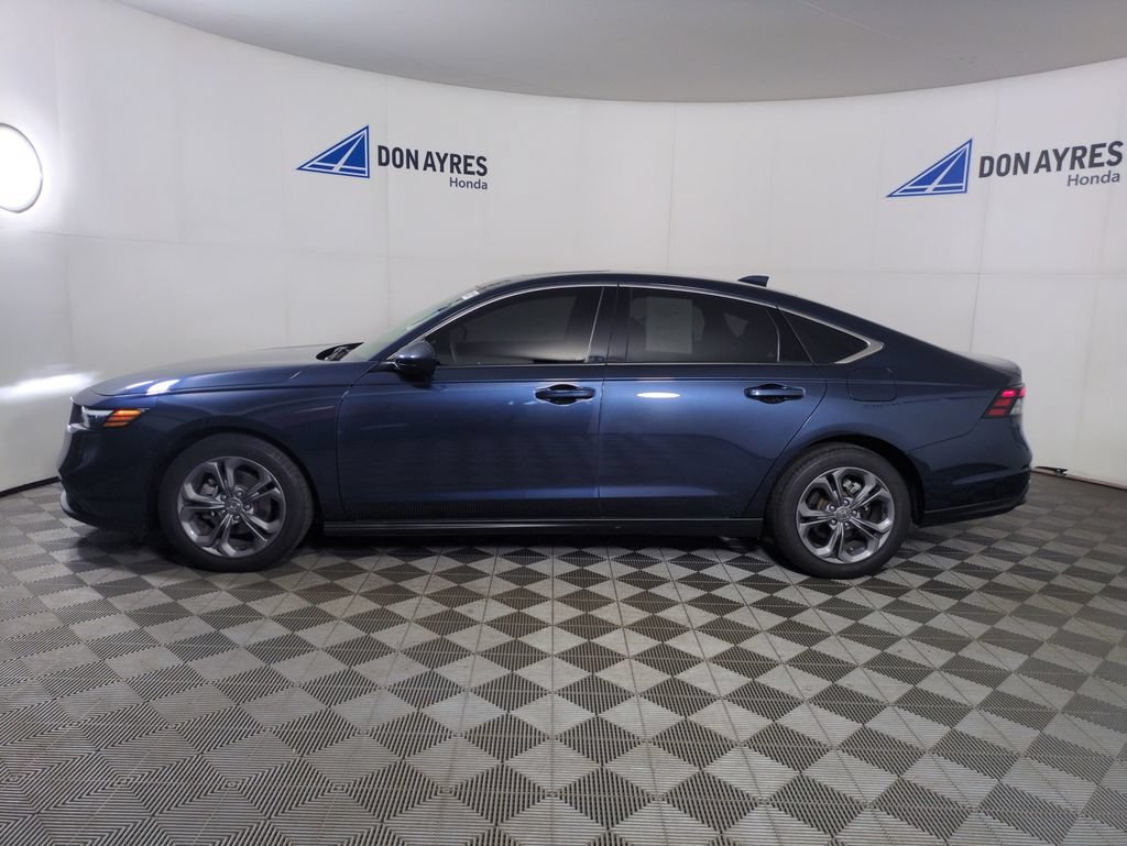 Certified 2024 Honda Accord EX image 2