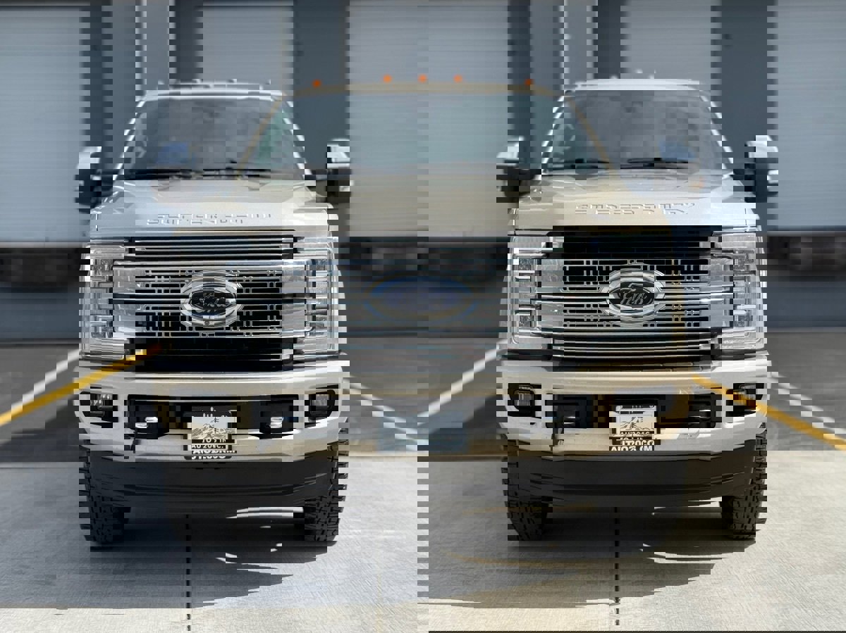 Used 2018 Ford F250 Platinum w/ Platinum Ultimate Package image 8