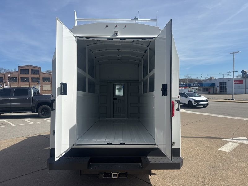 New 2026 Ford E-350 and Econoline 350 Super Duty w/ Power Equipment Group RWD image 11