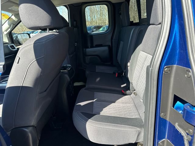 Used 2021 Nissan Titan SV w/ SV Convenience Package image 17