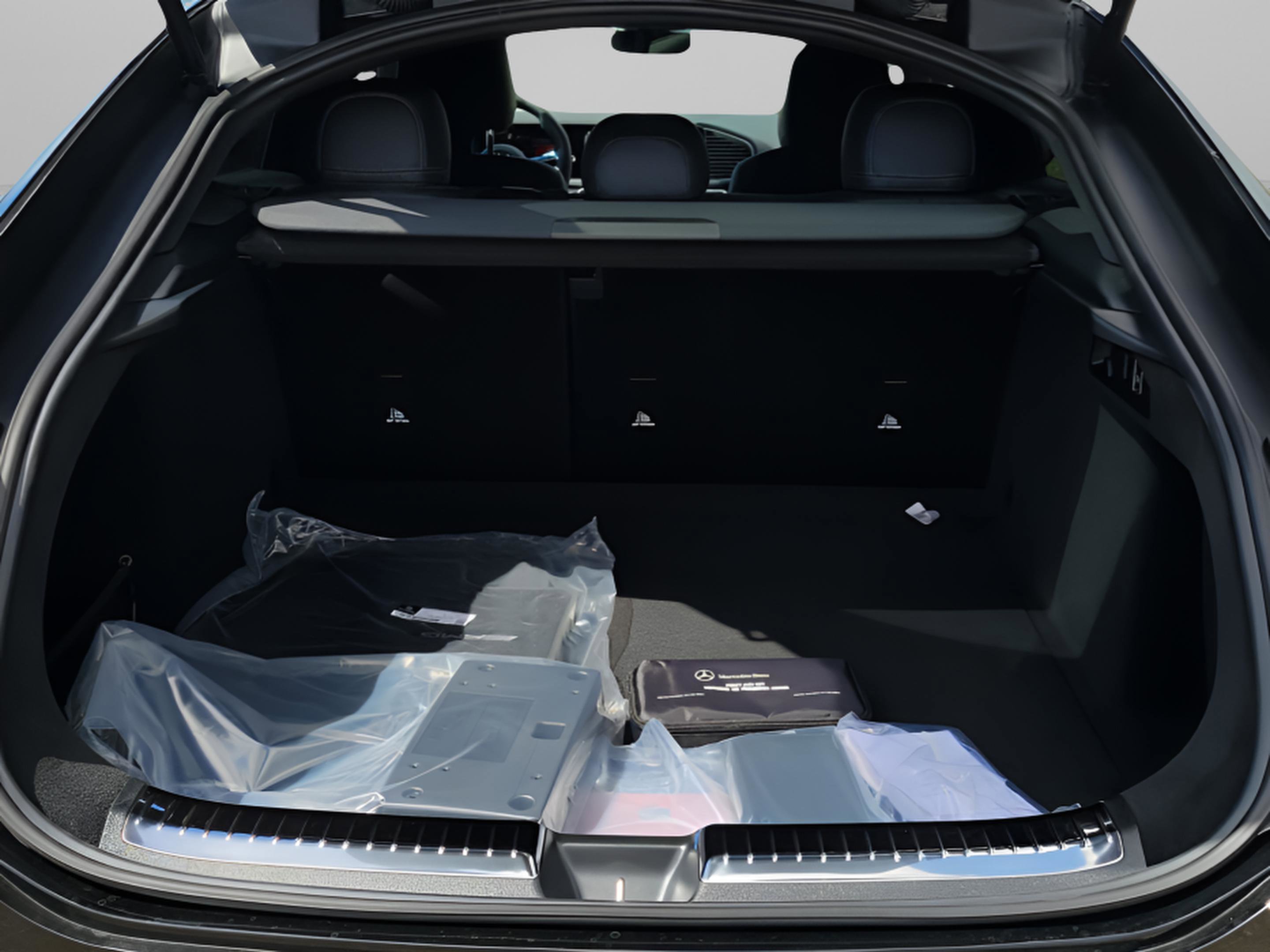 New 2026 Mercedes-Benz GLE 53 AMG 4MATIC Coupe image 10