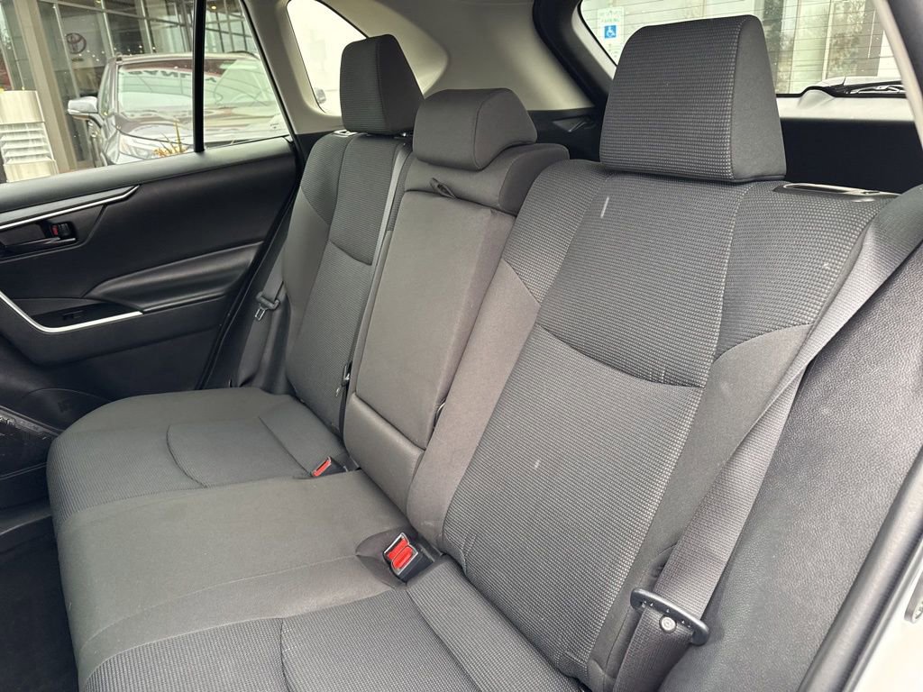 Certified 2025 Toyota RAV4 LE image 17