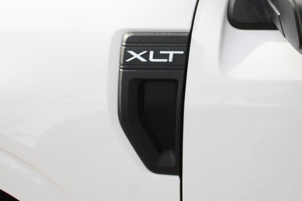 Used 2025 Ford Maverick XLT w/ Equipment Group 302A image 48