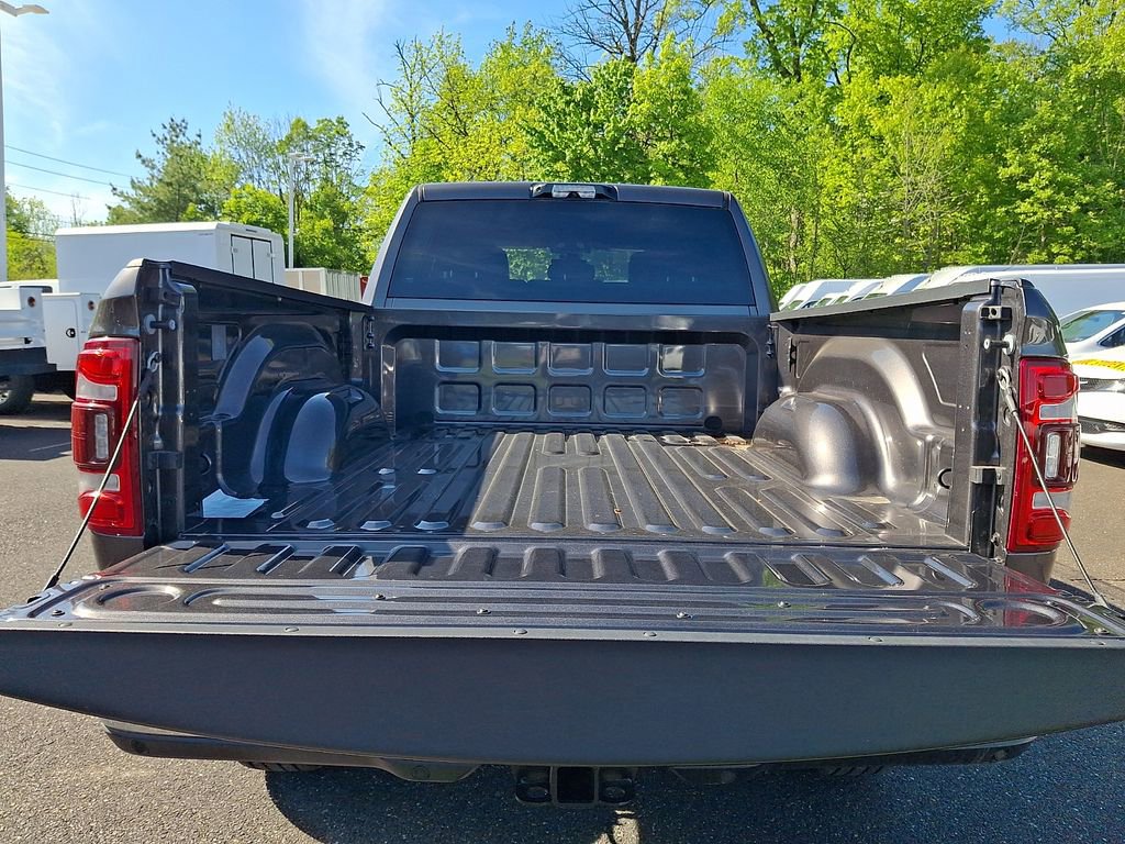 Used 2024 RAM 2500 Big Horn w/ Towing Technology Group AWD/4WD image 29