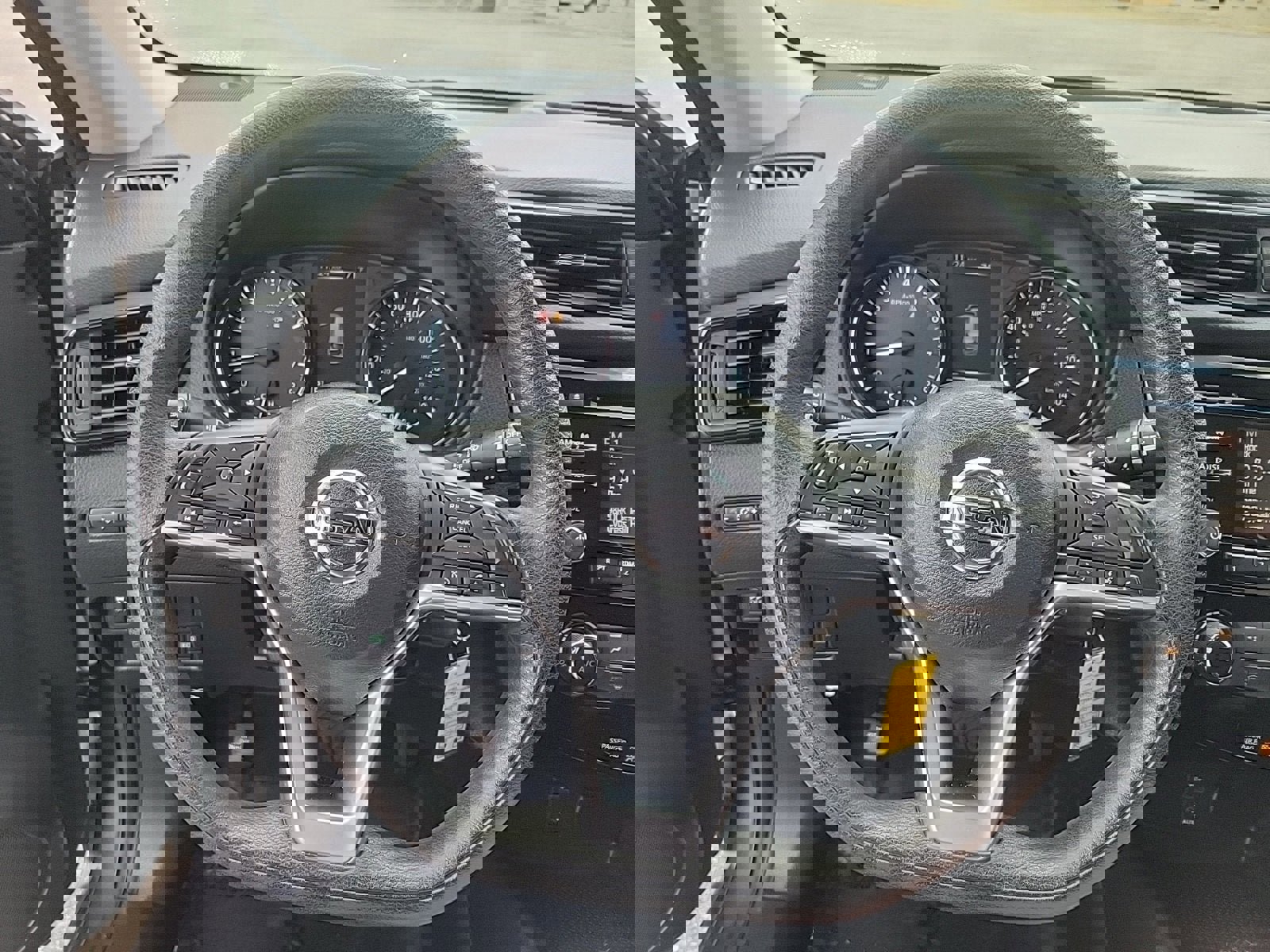 Used 2017 Nissan Rogue S image 22