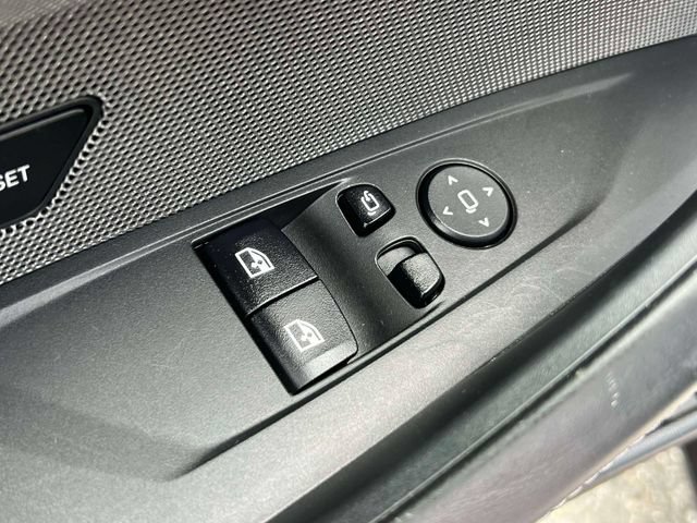 Used 2021 BMW M4 Competition w/ M Driver's Package RWD image 16