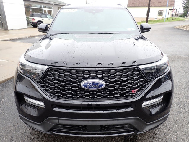 Certified 2023 Ford Explorer ST w/ Equipment Group 401A AWD/4WD image 12