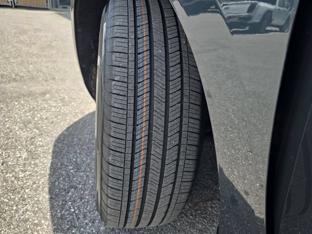 Certified 2019 Buick Enclave Essence w/ Trailering Package, 5000 lbs. FWD image 32