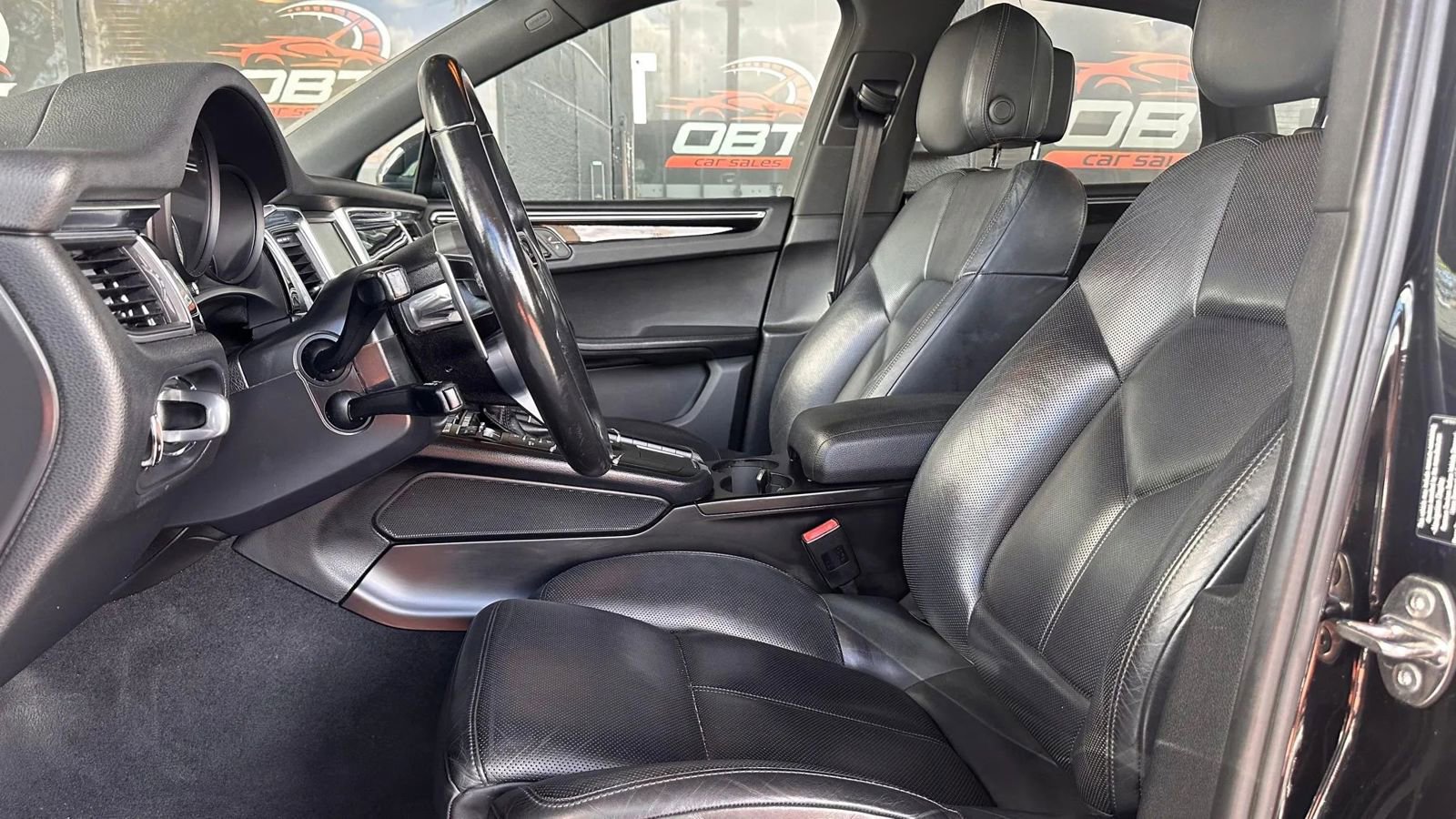 Used 2016 Porsche Macan S AWD/4WD image 8