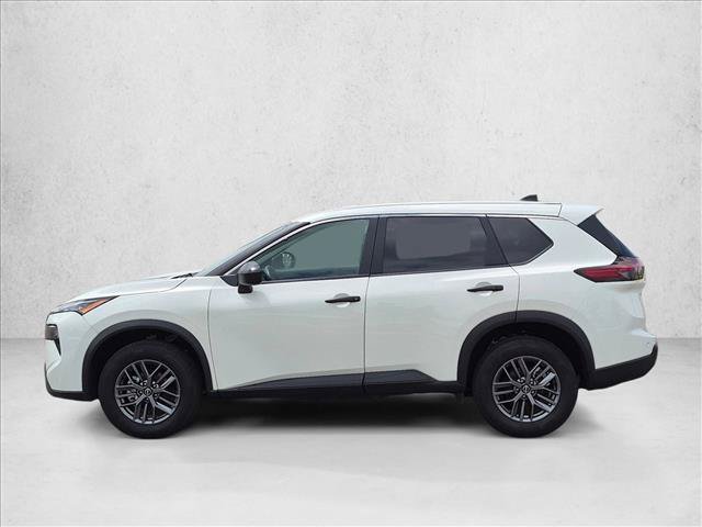 Used 2024 Nissan Rogue S AWD/4WD image 8