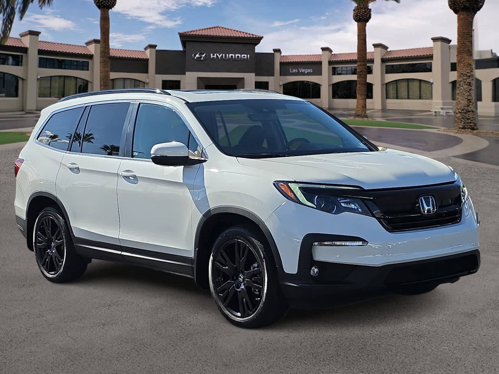 Used 2022 Honda Pilot Special Edition image 2
