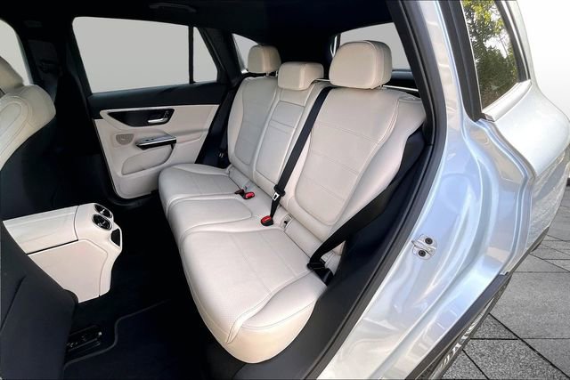 Certified 2026 Mercedes-Benz GLC 300 4MATIC image 25