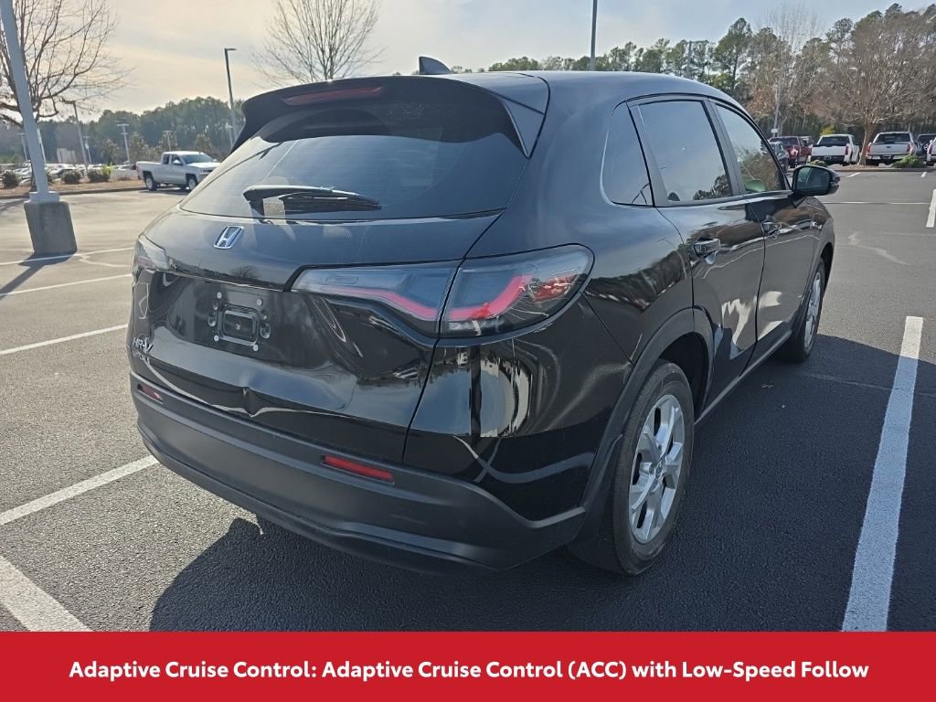 Used 2025 Honda HR-V LX image 10