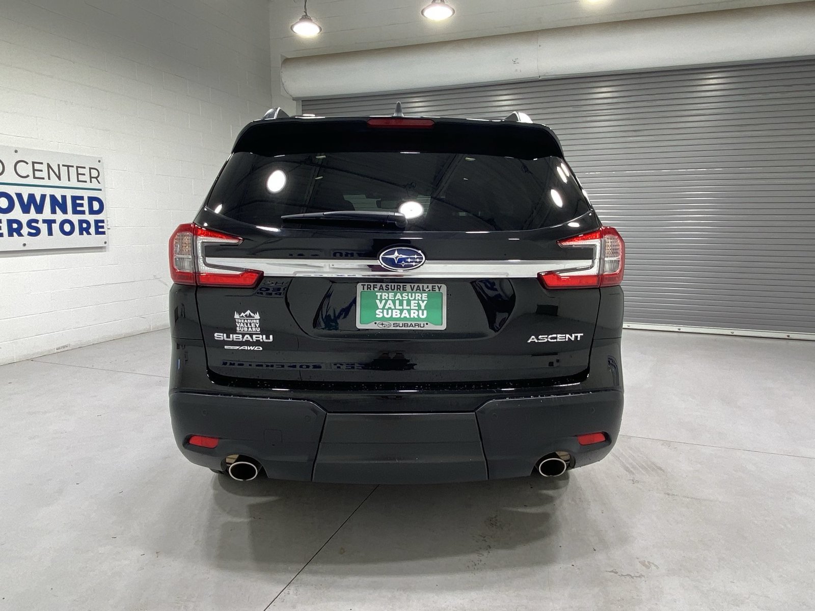 Used 2025 Subaru Ascent Premium AWD/4WD image 7