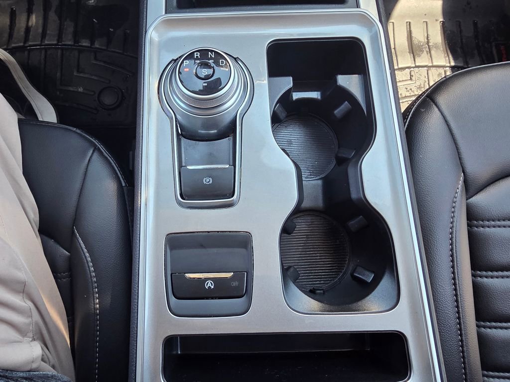 Used 2024 Ford Edge SEL AWD/4WD image 20
