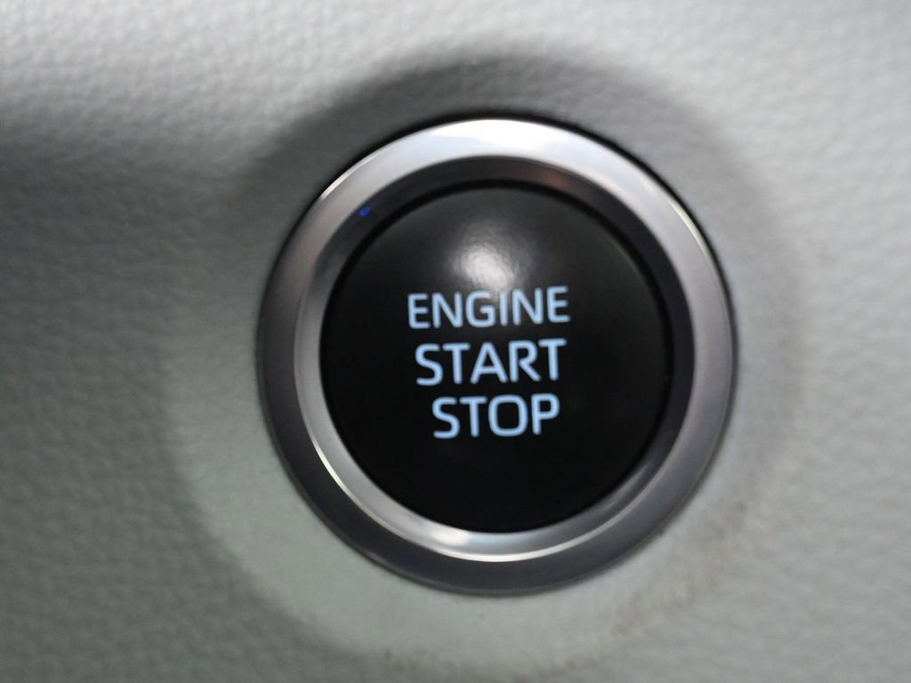 Used 2024 Toyota Corolla SE w/ SE Premium Package FWD image 24