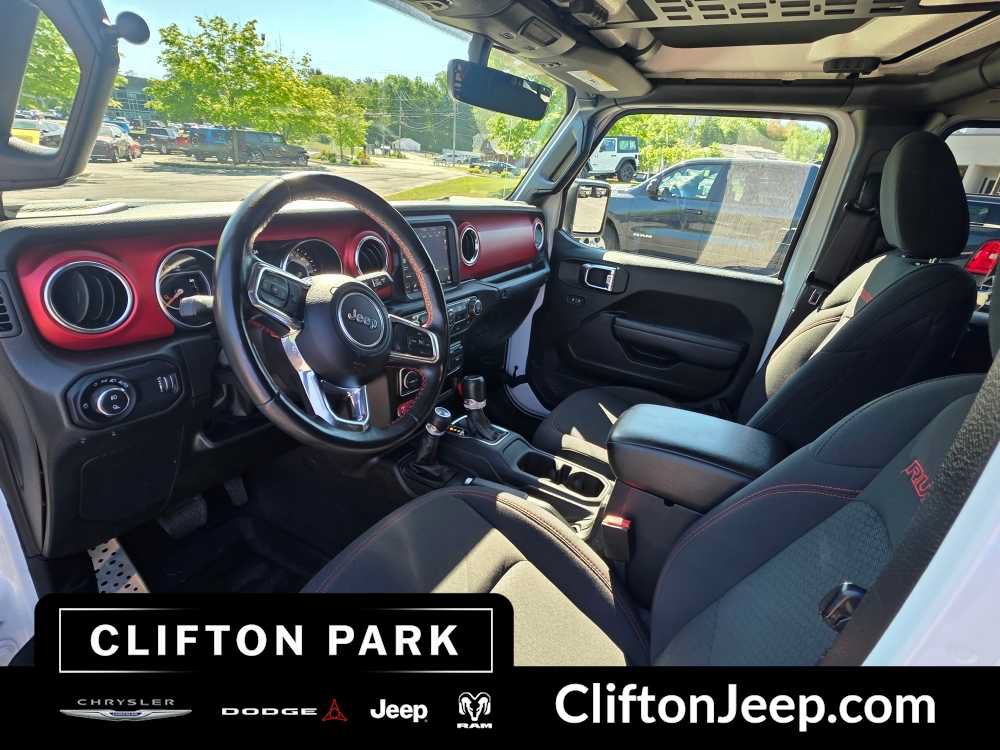 Used 2023 Jeep Gladiator Rubicon w/ Cold Weather Group AWD/4WD image 11