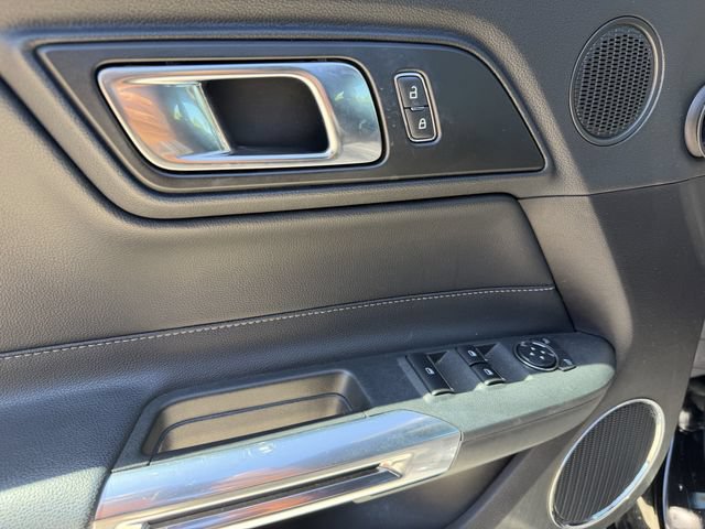 Used 2019 Ford Mustang Premium RWD image 11