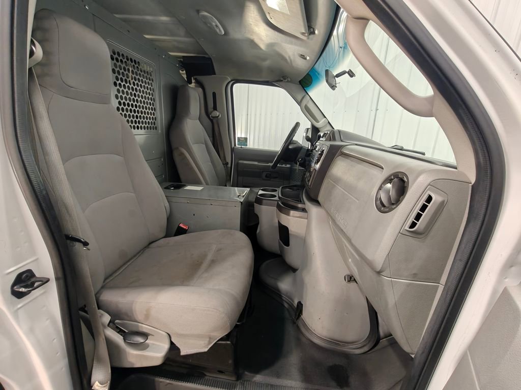 Used 2011 Ford E-250 and Econoline 250 w/ PWR Group image 23