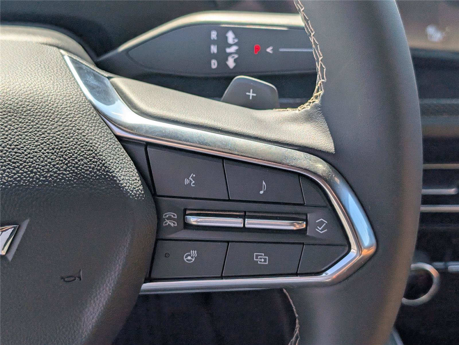 New 2027 Chevrolet Traverse Z71 w/ Driver Confidence Package AWD/4WD image 24