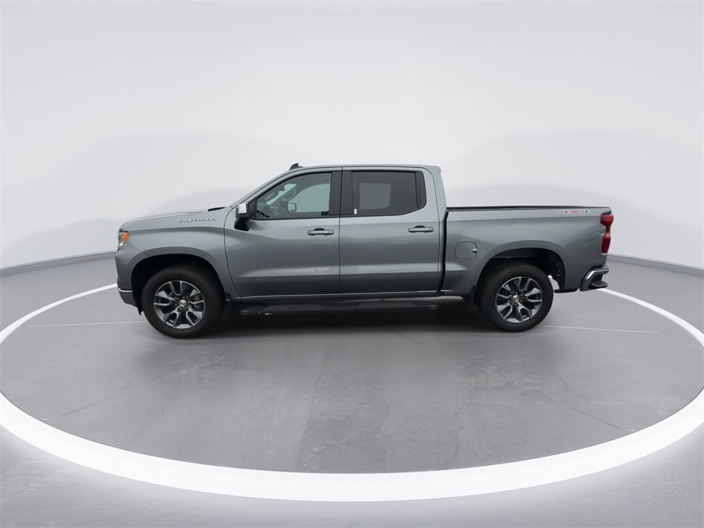 Used 2025 Chevrolet Silverado 1500 LT image 5