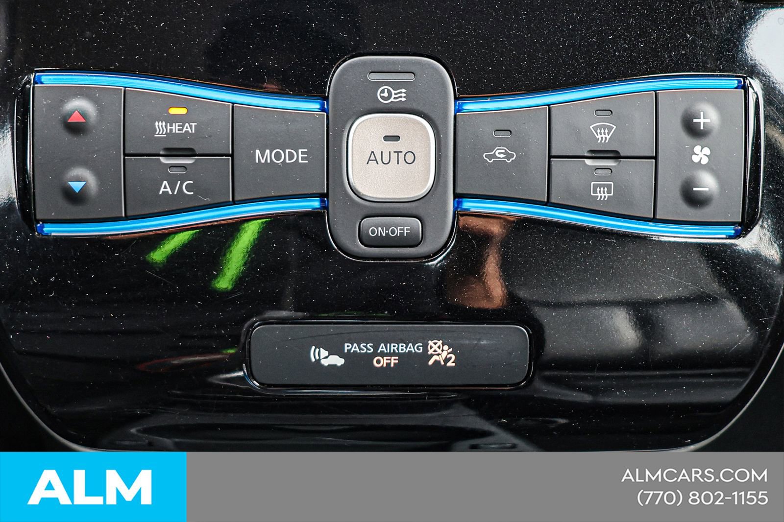Used 2015 Nissan Leaf SL w/ Premium Package image 33
