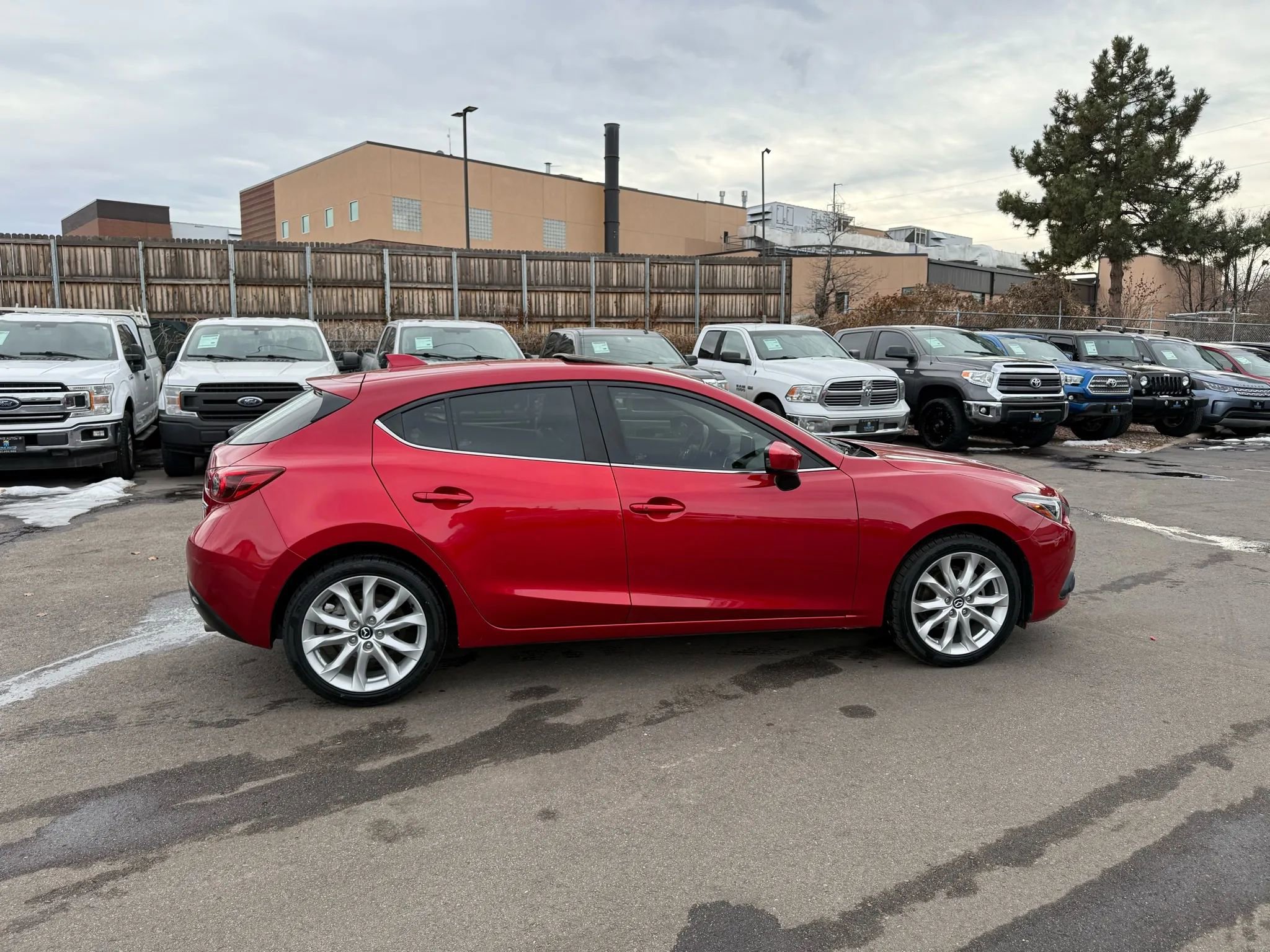 Used 2015 MAZDA MAZDA3 s Grand Touring image 7