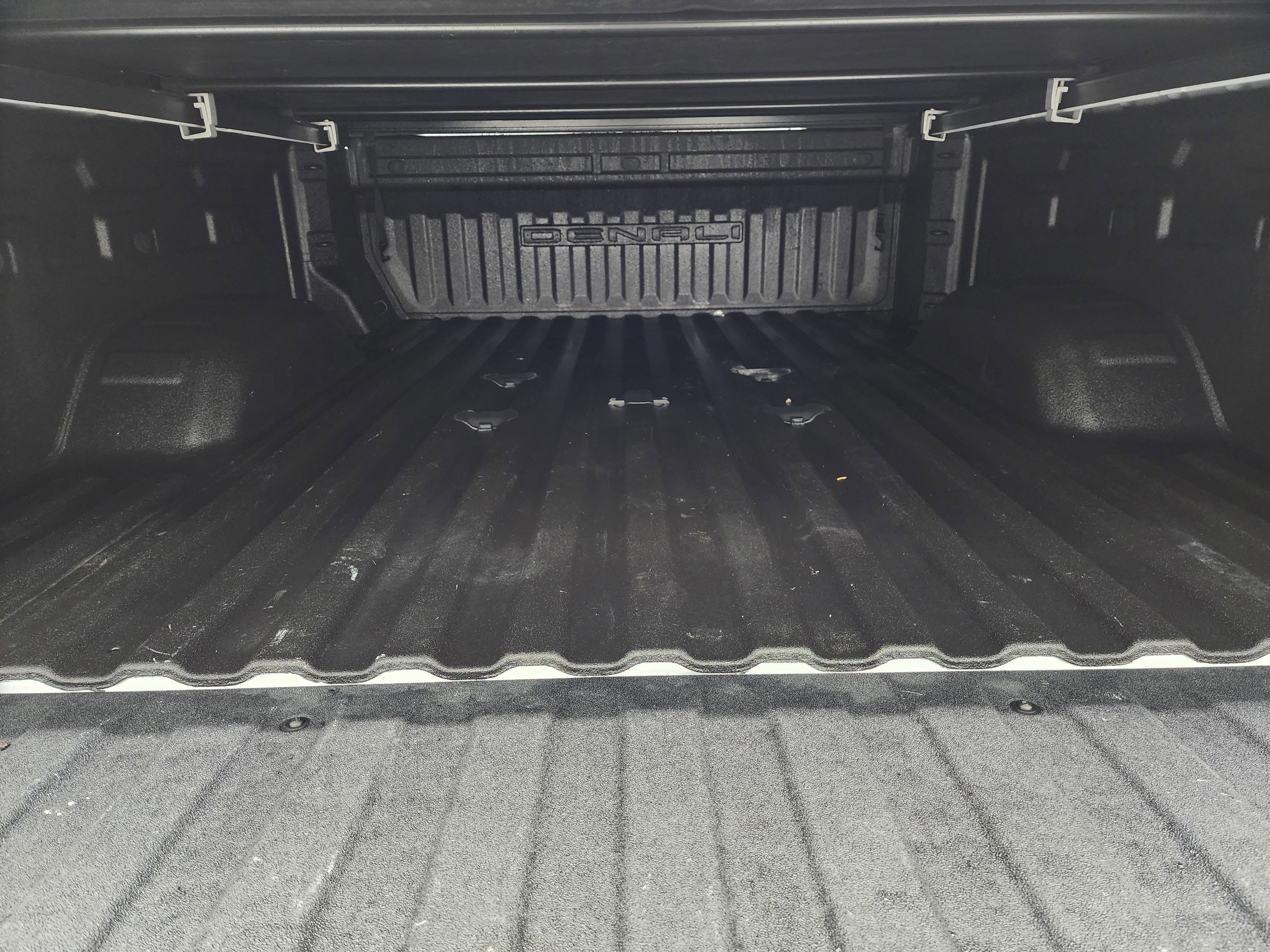 Used 2024 GMC Sierra 2500 Denali w/ Denali Reserve Package image 5