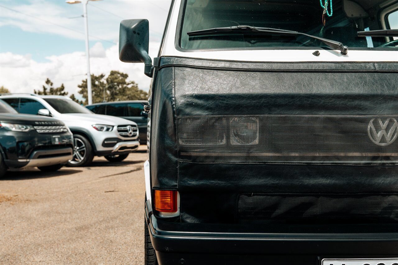Used 1989 Volkswagen Vanagon GL RWD image 9