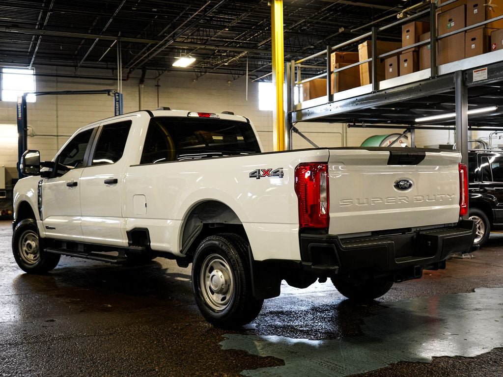 Used 2025 Ford F250 XL AWD/4WD image 6