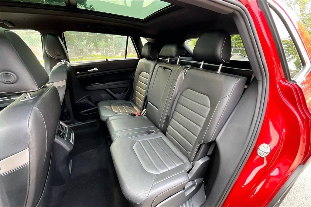 Used 2020 Volkswagen Atlas Cross Sport SEL Premium AWD/4WD image 25