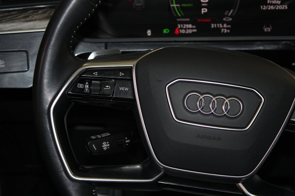 Used 2021 Audi e-tron Premium Plus w/ Premium Plus Package image 17