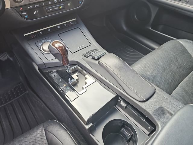 Used 2015 Lexus ES 350 w/ Luxury Package image 27