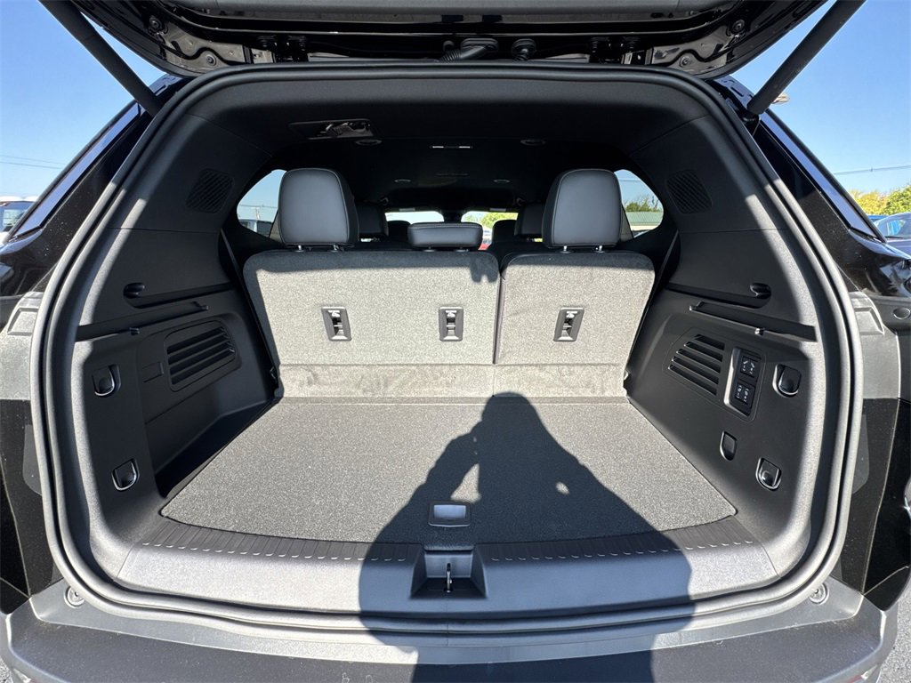 New 2026 Buick Enclave Preferred w/ Power Package image 24