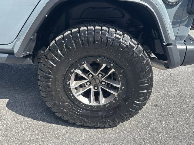Certified 2024 Jeep Wrangler Rubicon 392 w/ Dual Top Group image 21