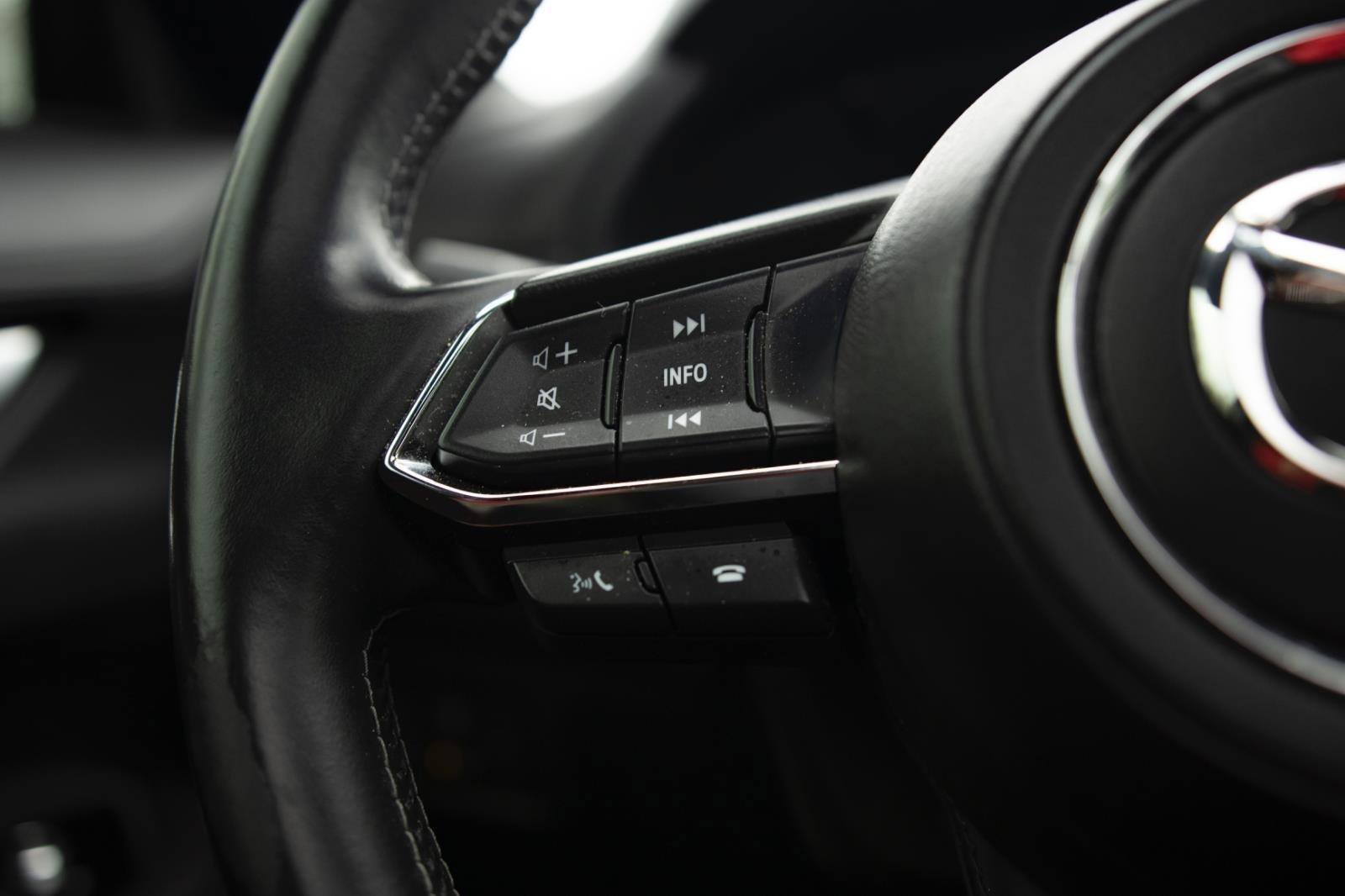 Used 2022 MAZDA CX-5 Signature AWD/4WD image 6