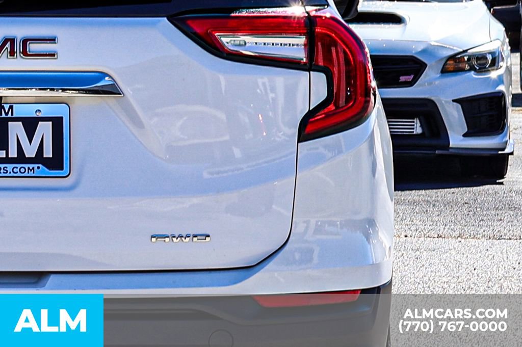 Used 2024 GMC Terrain SLE image 15