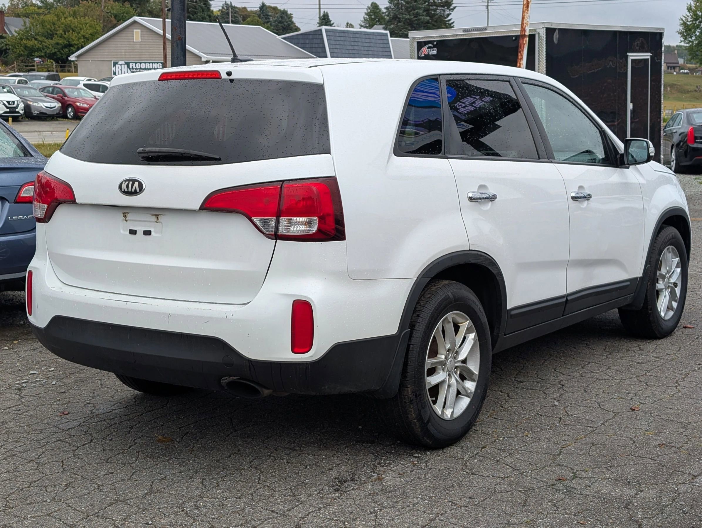 Used 2015 Kia Sorento LX image 5